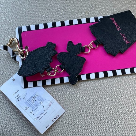 Betsey Johnson Keys Holder Sparkling Sequins Fries Heart Eye Key Chain - Picture 6 of 6